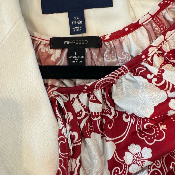 White linen blazer with red and white blouse - Picture 7 of 7